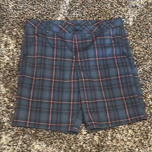 Plaid Shorts with black and red Pattern